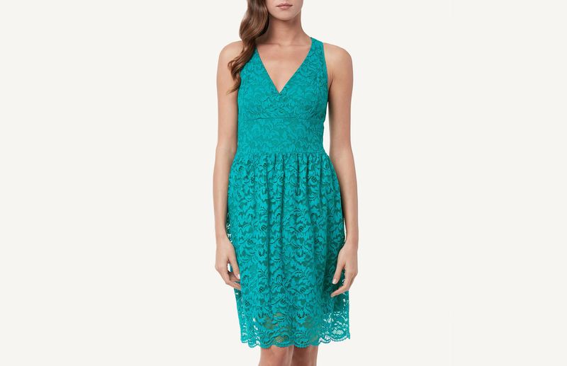 CG113A_6889_1-VESTIDO-DE-RENDA-COM-CRUZADO-NAS-COSTAS