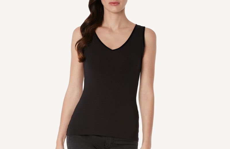 CGD1270_019_1-TOP-DE-MODAL-COM-RENDA-ROSE-FATALE