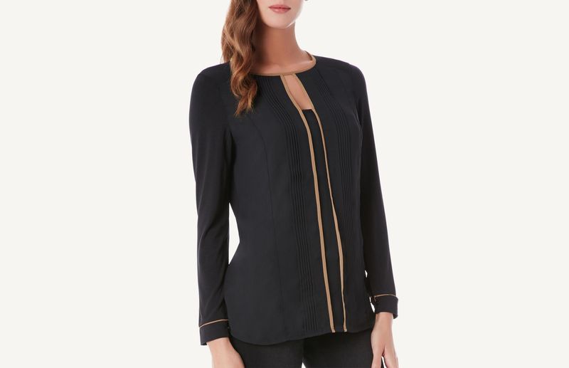 CL100I_6428_1-CAMISOLA-COM-PERFIS-DE-COR-CONTRASTANTE