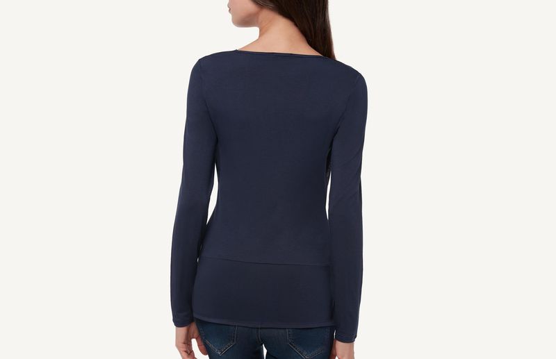 CL100V_7407_2-CAMISOLA-MANGA-COMPRIDA-EM-VISCOSE-COM-DRAPEADOS