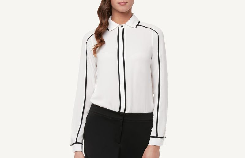 CL109B_4718_1-CAMISA-COM-DEBRUNS-CONTRASTANTES