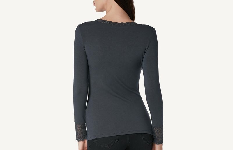 CLD59V_7661_2-CAMISOLA-DE-MANGA-COMPRIDA-EM-MODAL-COM-APLICACOES-EM-RENDA
