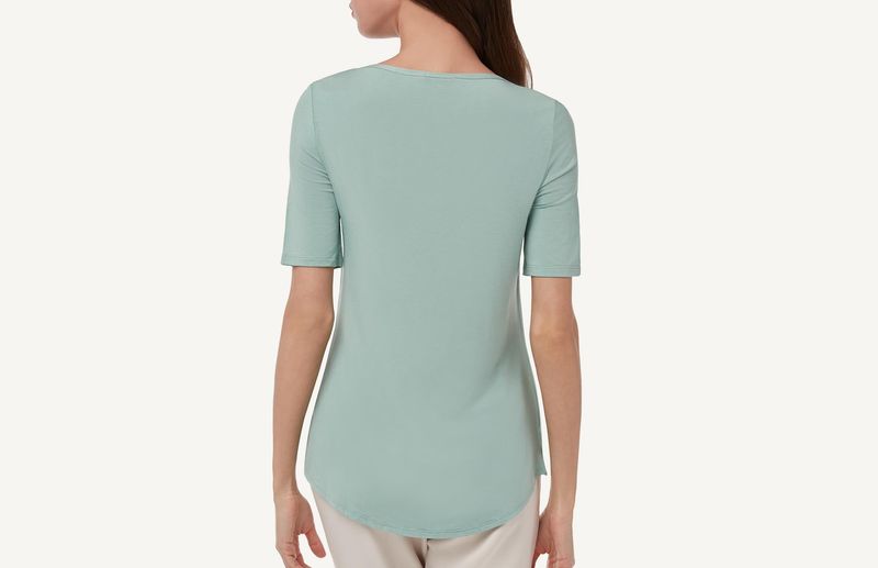 CM107B_6663_2-CAMISOLA-DE-MANGA-CURTA-COM-PREGA