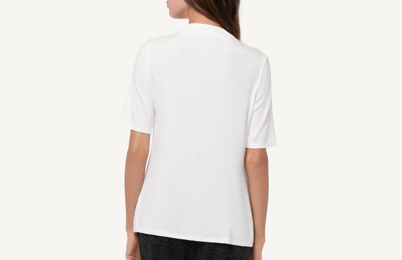 CM109B_2127_2-CAMISOLA-DE-MANGA-CURTA-DECOTE-EM-V