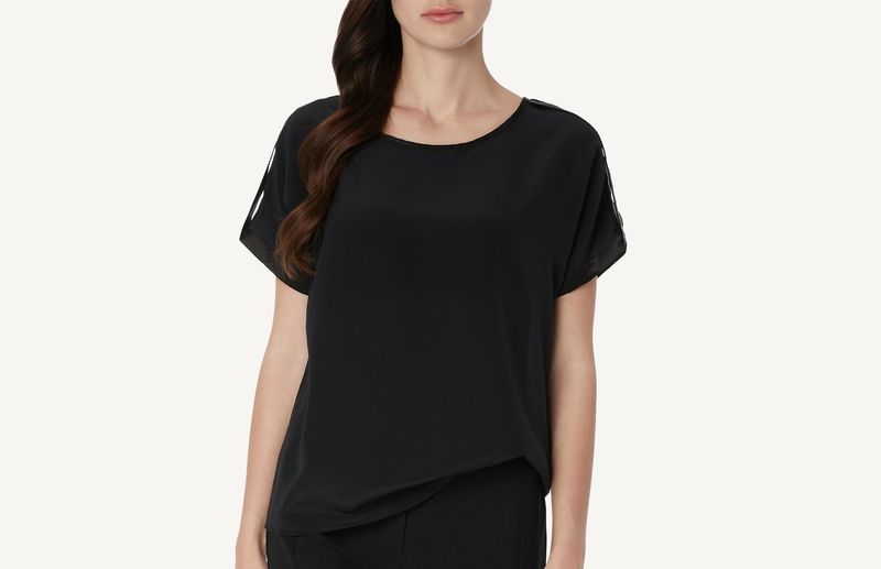 CM121A_019_1-CAMISOLA-DE-SEDA-DRAGONAS-OMBROS