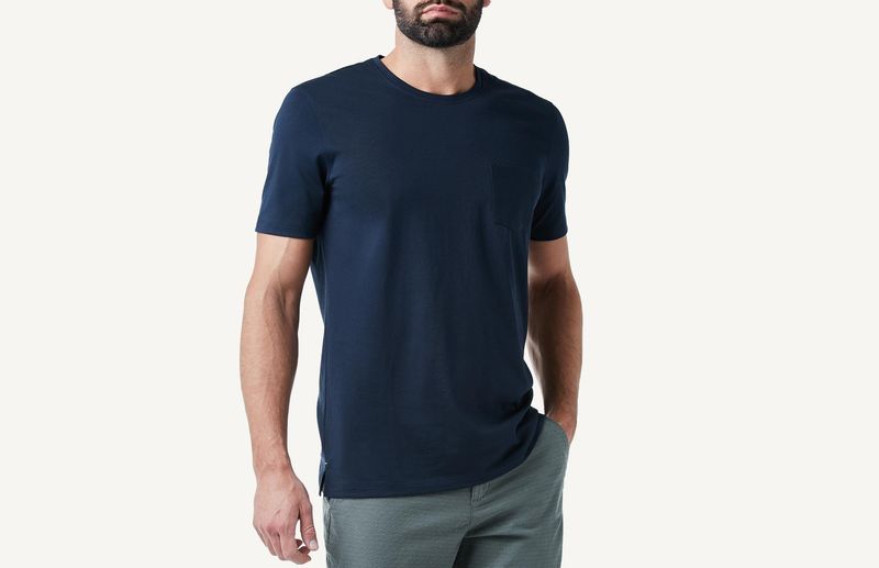 CMU12E_7008_1-CAMISOLA-DE-MANGA-CURTA-EM-ALGODAO-SUPIMA®-COM-BOLSINHO