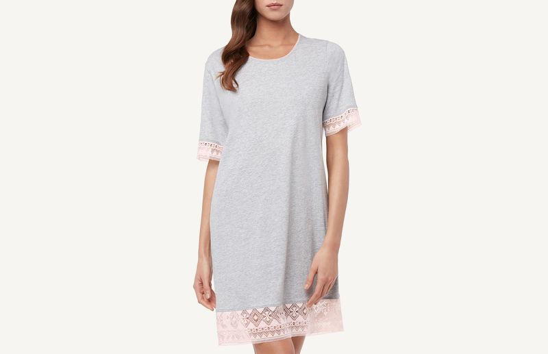 PCN1EA_6903_1-CAMISA-DE-NOITE-DE-ALGODAO-SUPIMA®-E-RENDA-MACRAME