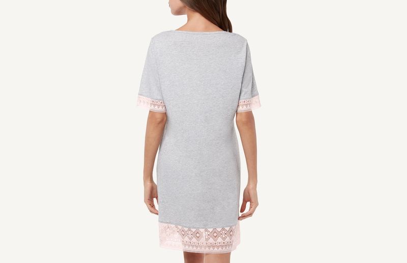 PCN1EA_6903_2-CAMISA-DE-NOITE-DE-ALGODAO-SUPIMA®-E-RENDA-MACRAME