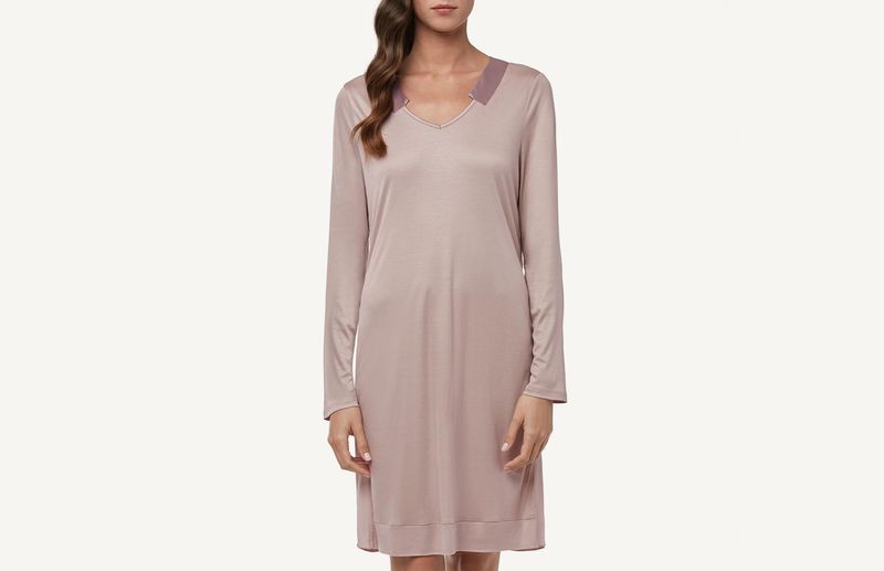 PCN750_7307_1-CAMISA-DE-NOITE-APLICACOES-EM-GEORGETTE-E-CETIM