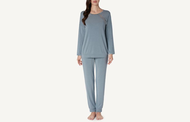 PL1279B_2989_1-PIJAMA-COMPRIDO-DE-MODAL-ROMANTIC-BALLERINA