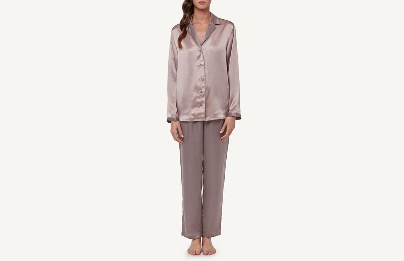 PLD753_7484_1-PIJAMA-COMPRIDO-CETIM-DE-SEDA-RISCAS-ESTAMPADAS