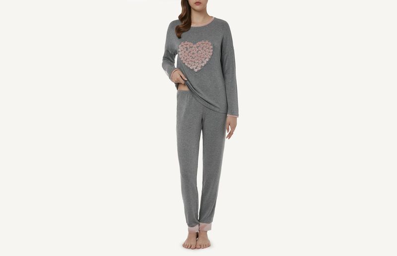 PLD761_976_1-PIJAMA-COMPRIDO-DE-ALGODAO-COM-PATCH-EM-CORACAO