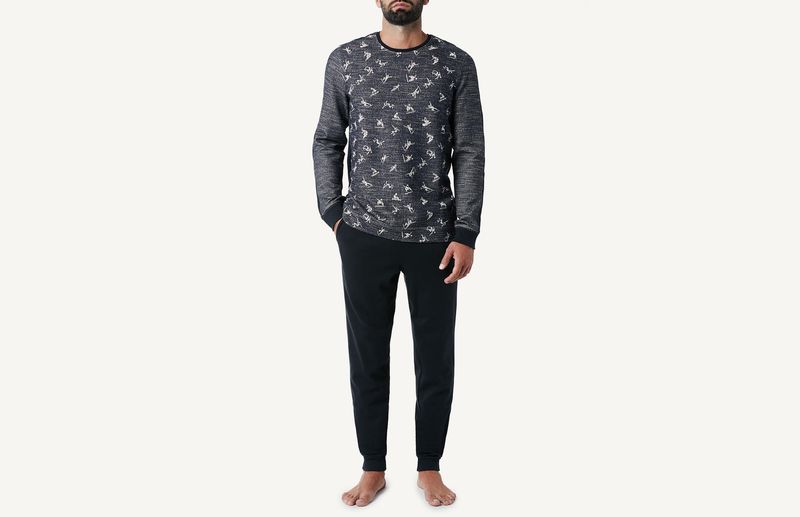 PLU470_800_1-PIJAMA-COMPRIDO-DE-ALGODAO-E-JACQUARD-ESQUIADORES