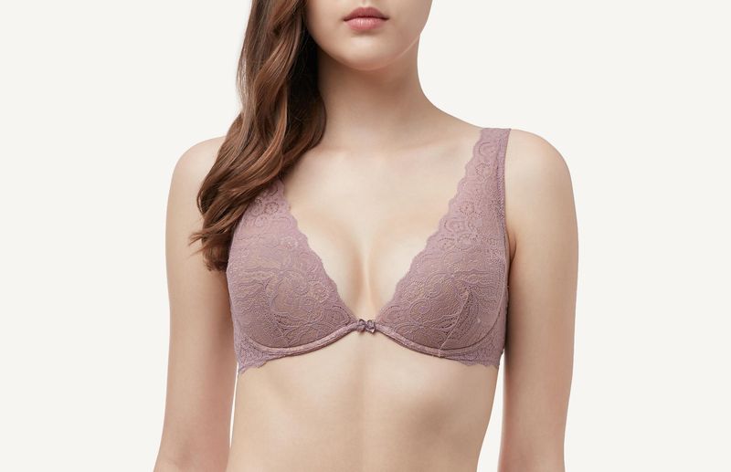 RID89L_7269_1-SOUTIEN-ELENA-COM-ARO-EM-RENDA