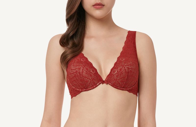 RID89L_7277_1-SOUTIEN-ELENA-COM-ARO-EM-RENDA