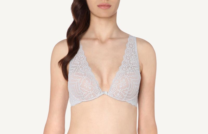 RID89L_9883_1-SOUTIEN-ELENA-COM-ARO-EM-RENDA