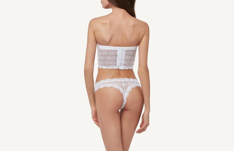 RIF1253_001_4-SOUTIEN-CAI-CAI-LAURA-AUTUMN-MACRAME