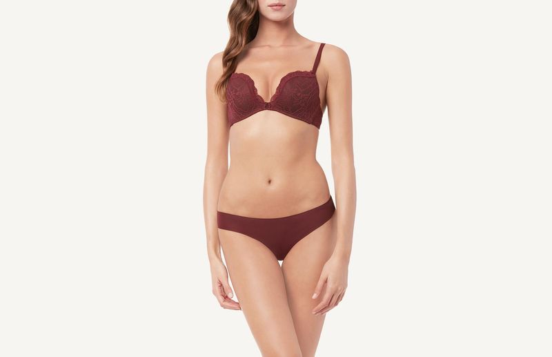 RPD89N_6233_4-SOUTIEN-PUSH-UP-MONICA-EM-RENDA