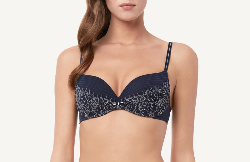 RPS1230_6667_1-SUTIA-PUSH-UP-MANUELA-ELEGANT-CRUISE