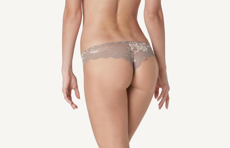 SBD1264_7662_2-BRASILEIRA-ROMANTIC-COUNTRY