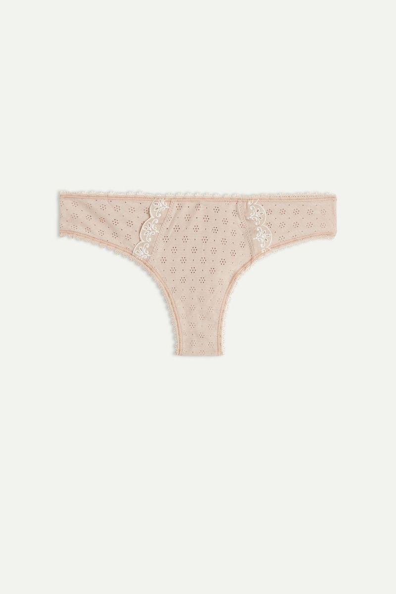 SBD1424_710I_10-CUECAS-BRASILEIRAS-TRUE-ROMANCE