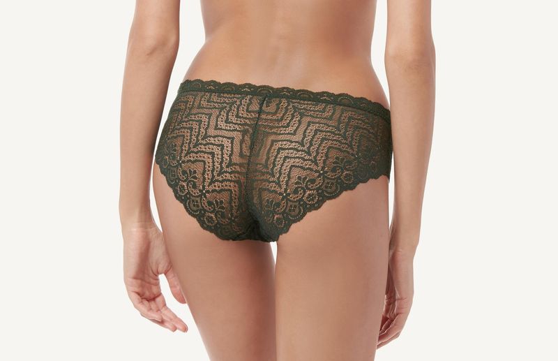 SI89P2_6349_2-CUECA-EM-RENDA