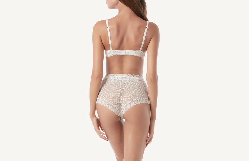 SI89P3_002_4-CULOTTE-ALTA-EM-RENDA