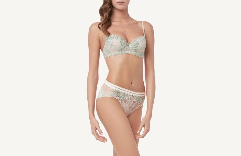 SID1159_6678_3-CUECA-TAPESTRY-LACE