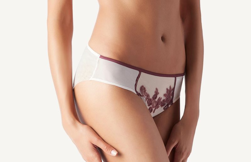 SID1199_6211_1-CALCINHAS-DE-RENDA-ORIENTAL-FLOWERS