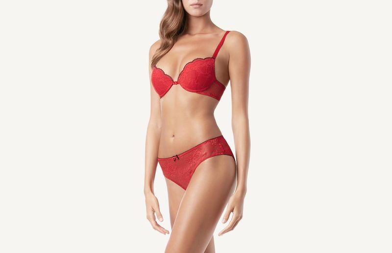 SID1224_6452_4-CUECA-SEXY-LACES