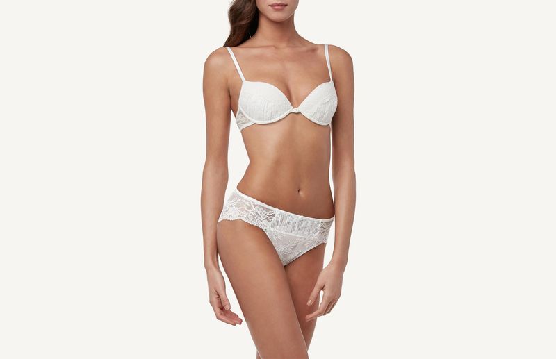SID1229_2127_3-CUECA-ROMANTIC-PLISSE