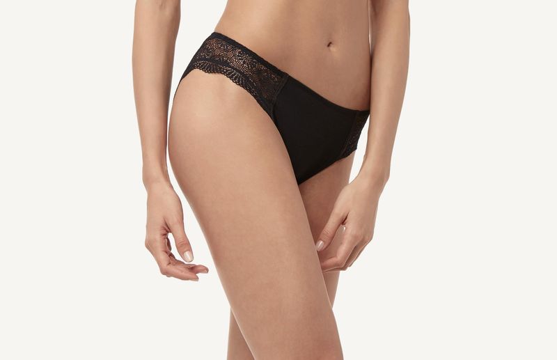 SID1253_019_1-CUECA-AUTUMN-MACRAME
