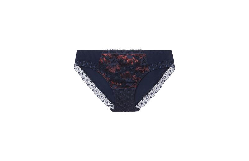 SID1260_7304_10-CUECA-LACE-RETRO