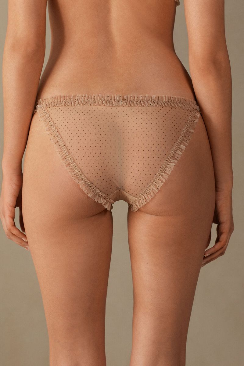 SID2450_867I_2-CUECAS-LITTLE-PLEASURES