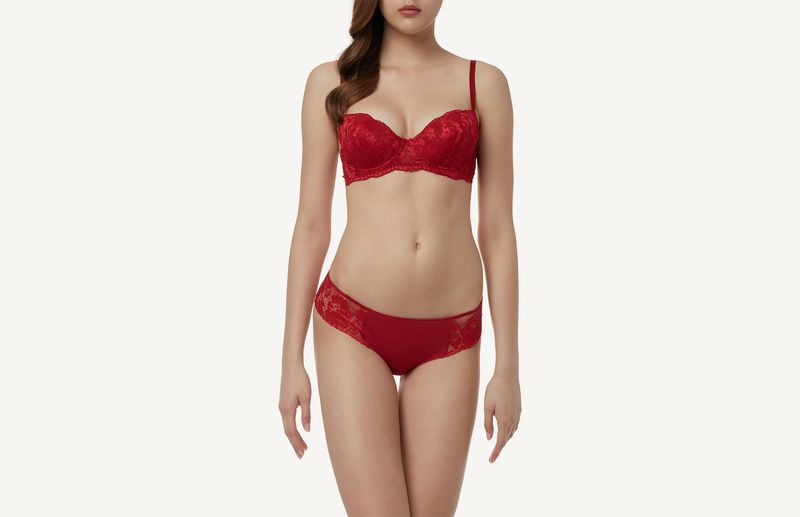 SID1273_7688_3-CUECA-SENSUAL-CHRISTMAS