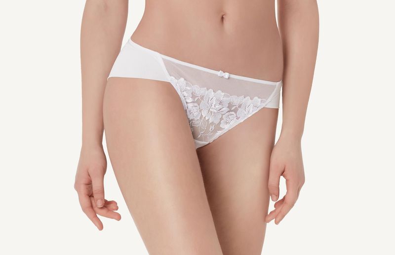 SID1277_7478_1-CUECA-BLOOMING-EMBROIDERY