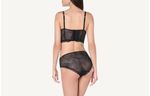 SID1293_019_4-CUECA-RODEO-LACE