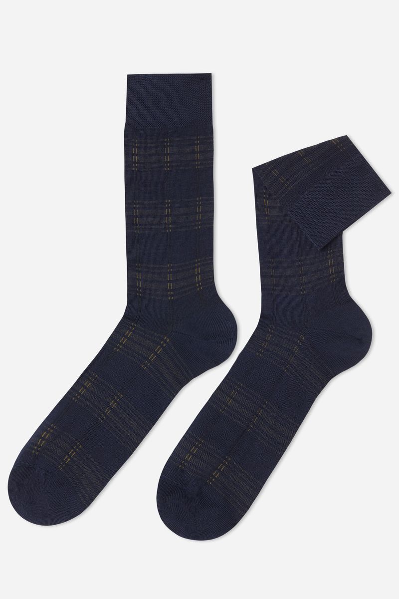 UC0235_9297_1-MEIAS-CURTAS-EM-ALGODAO-MERCERIZADO-CLASSICO-PARA-HOMEM