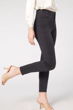 MIP066_5015_V2_1-JEANS-PUSH-UP-GANGA-LEVE-ECO