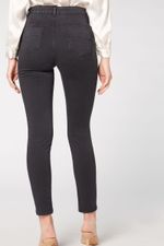 MIP066_5015_V2_2-JEANS-PUSH-UP-GANGA-LEVE-ECO