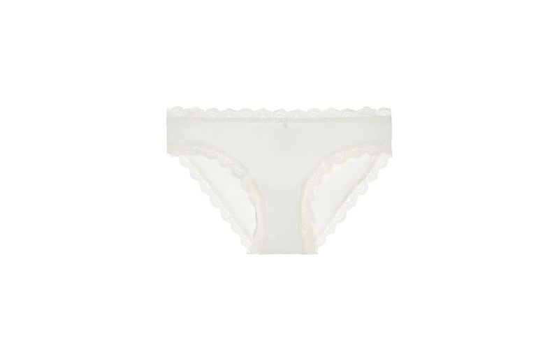 SID89C_002_10-CUECA-EM-ALGODAO-E-RENDA