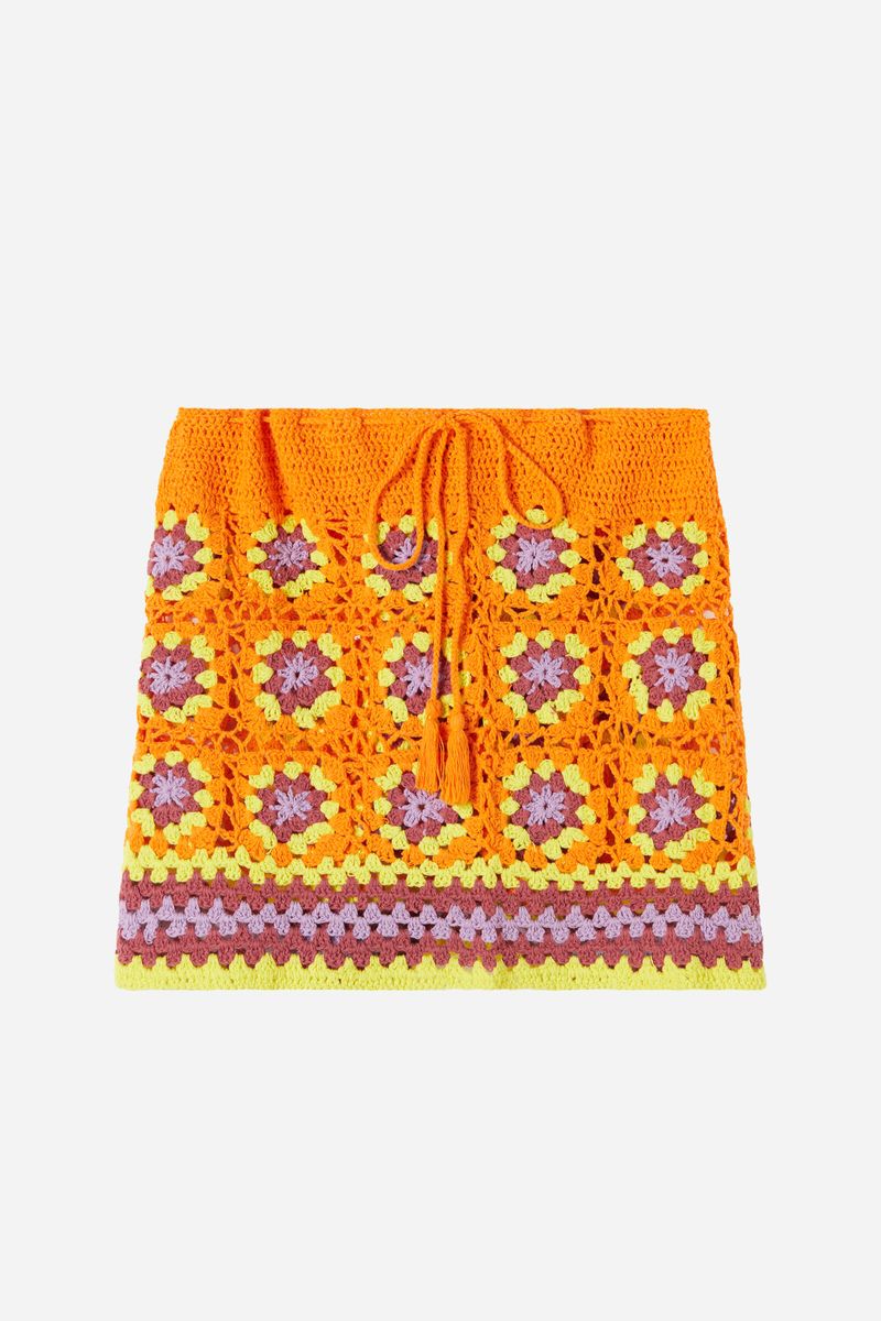 PA1779_541C_10-SAIA-EM-CROCHE