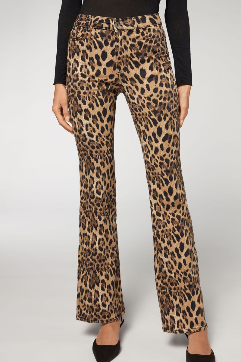 MODP1099_5111_V3_3-JEANS-FLARE-ESTAMPADO-ANIMAL