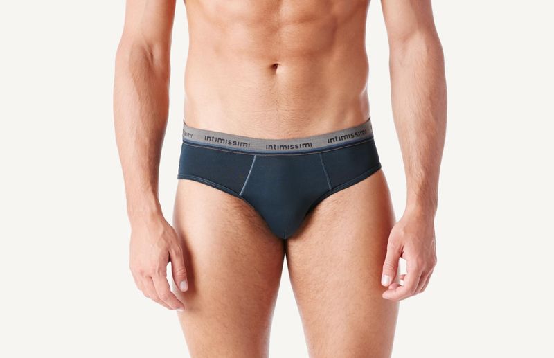 SIU732_800_1-CUECA-DE-HOMEM-EM-MICROFIBRA