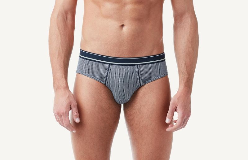 SIU746_6970_1-CUECA-EM-MICROFIBRA-COM-ELASTICO-DE-COR-CONTRASTANTE