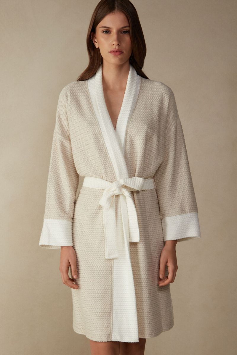 PVD666_147J_3-ROBE-TRANCADO-BRAIDS-INTO-THE-NIGHT