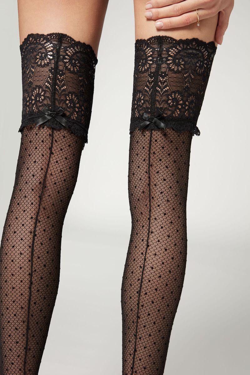 MODA0400_585C_1-MEIAS-DE-LIGA-EM-TULE-COM-LOSANGOS-E-BOLINHAS-FLOCK