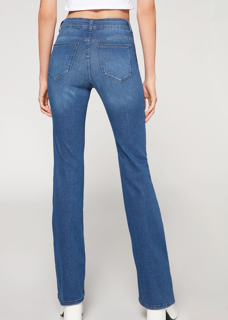 MIP071_3210_2-JEANS-BOOTCUT-CINTURA-ALTA-SUPERFLEX