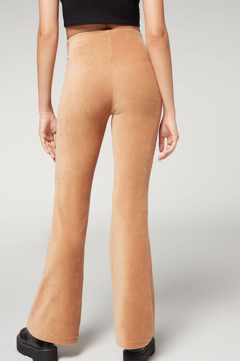 MODP1113_390C_2-LEGGINGS-FLARE-EM-VELUDO-CANELADO