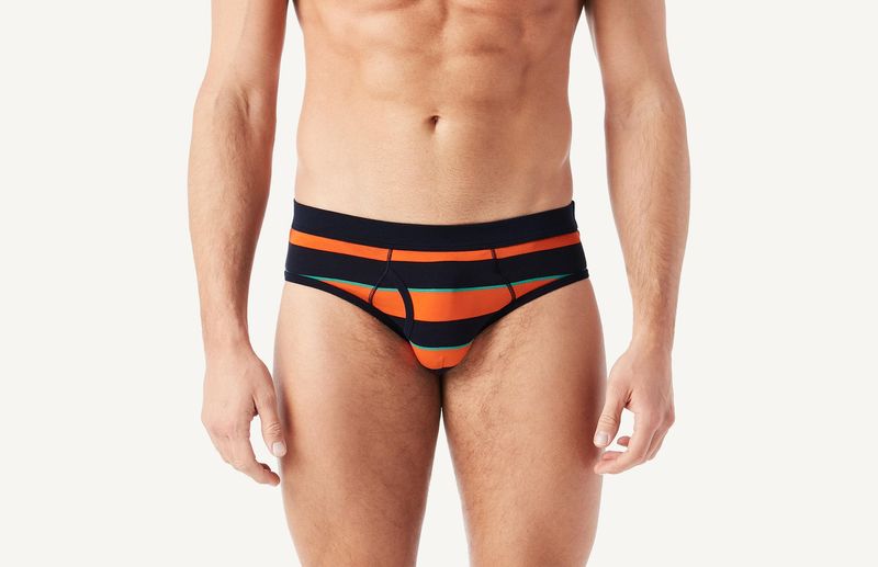 SIU771_7732_V2_1-CUECA-DE-ALGODAO-ELASTICO-AS-RISCAS-GRANDES